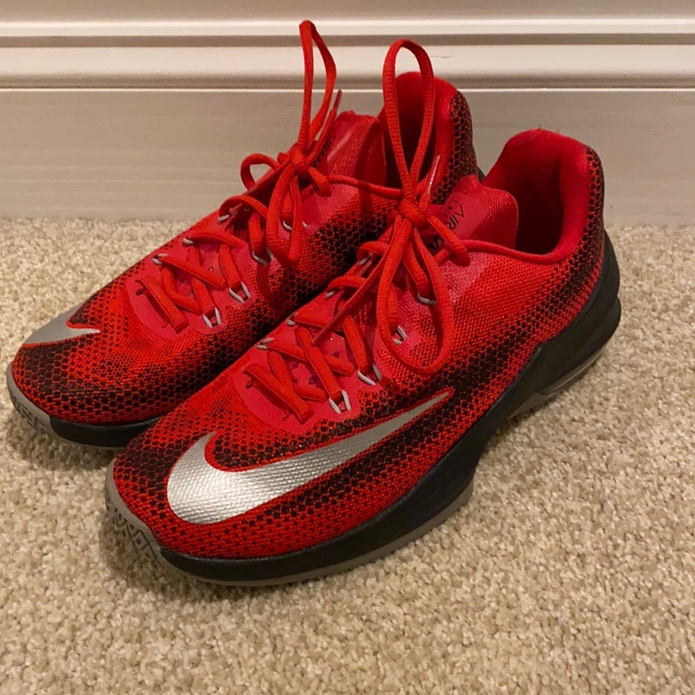 RED AND BLACK NIKES